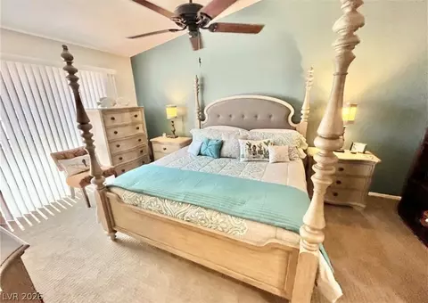 Bedroom - 2205 Camel Mesa Dr, Laughlin, NV 89029 photo 3 of 6