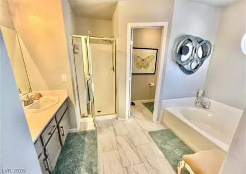 Bath - 2205 Camel Mesa Dr, Laughlin, NV 89029 photo 3 of 5