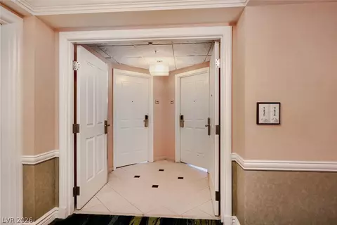 125 E Harmon Ave #920, Las Vegas, NV 89109