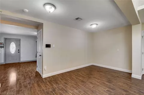 Living - 672 8th St, Boulder City, NV 89005 photo 2 of 2