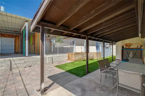 Exterior - 672 8th St, Boulder City, NV 89005 photo 2 of 4