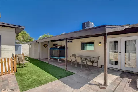 Exterior - 672 8th St, Boulder City, NV 89005 photo 3 of 4