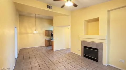 700 Carnegie St #4822, Henderson, NV 89052