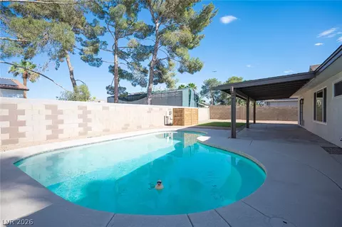 5630 Neosho St, Las Vegas, NV 89120