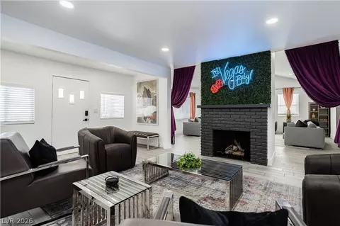 1913 Birch St, Las Vegas, NV 89102