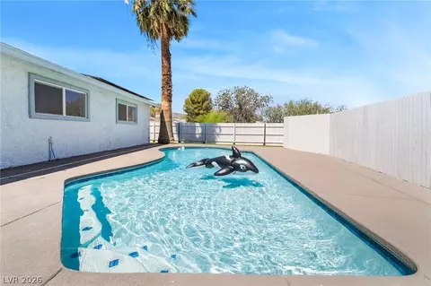 431 Scenic Dr, Henderson, NV 89002