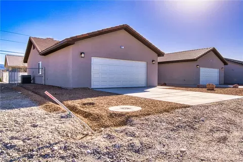 1650 S Sycamore Ave, Pahrump, NV 89048