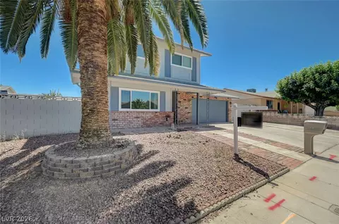 4383 Del Santos Dr, Las Vegas, NV 89121