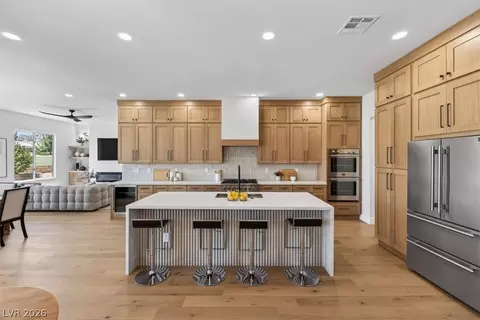 9149 Villa Ridge Dr, Las Vegas, NV 89134