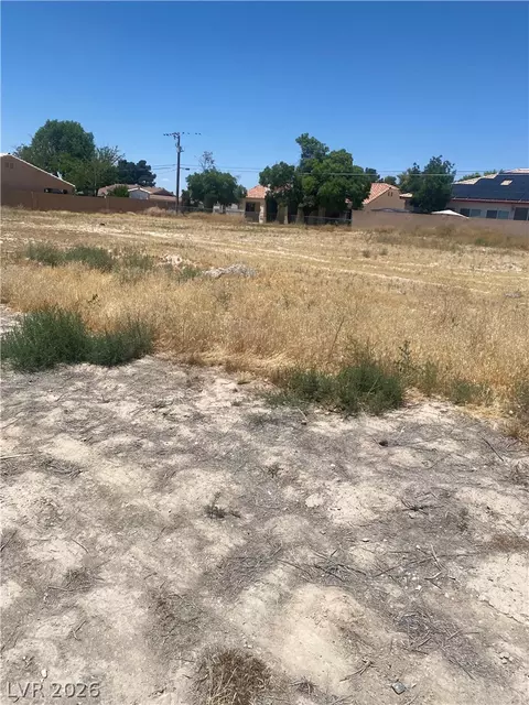 3715 Mount Charleston Dr, Pahrump, NV 89048