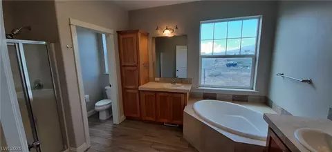 Bath - 380 E 224th South St, Ely, NV 89301 photo 2 of 2