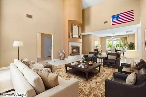 1021 Geranium Dr, Henderson, NV 89011