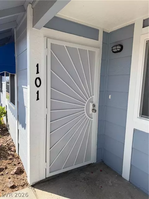 5320 Silvermist Ct #101, Las Vegas, NV 89122