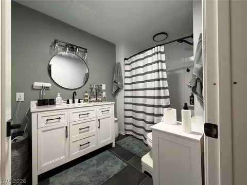 Bath - 949 Avenue H, Ely, NV 89301 photo 1 of 3