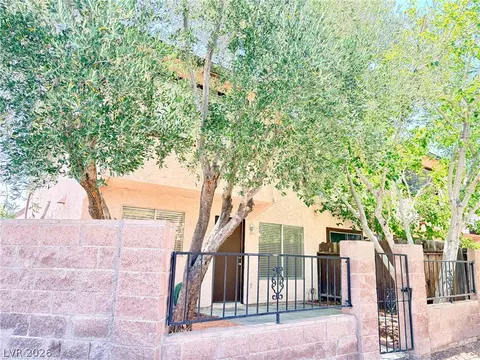 1757 E Rochelle Ave #1, Las Vegas, NV 89119