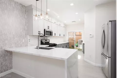 4046 Sparrow Rock St, Las Vegas, NV 89129