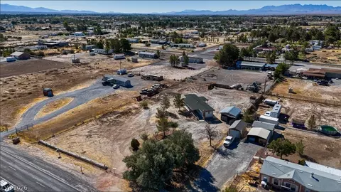 1301 E Manse Rd, Pahrump, NV 89048