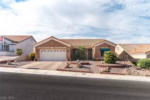 10904 Mission Lakes Ave, Las Vegas, NV 89134