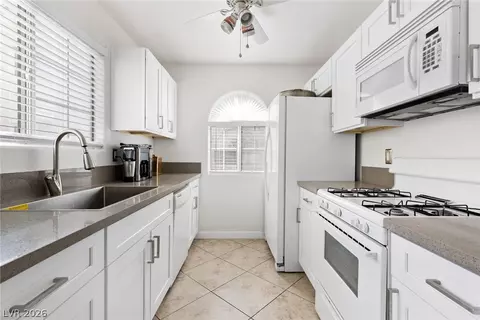 3420 Winterhaven St #102, Las Vegas, NV 89108