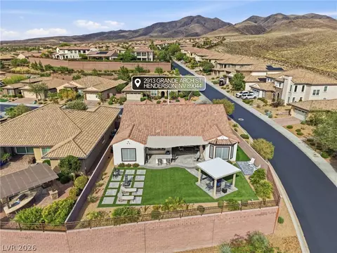 2913 Grande Arch St, Henderson, NV 89044
