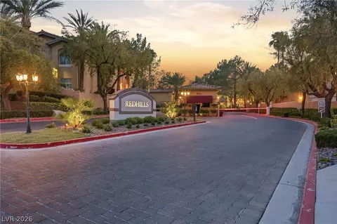 8725 Red Rio Dr #203, Las Vegas, NV 89128