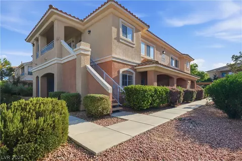 424 Pine Haven St #202, Las Vegas, NV 89144