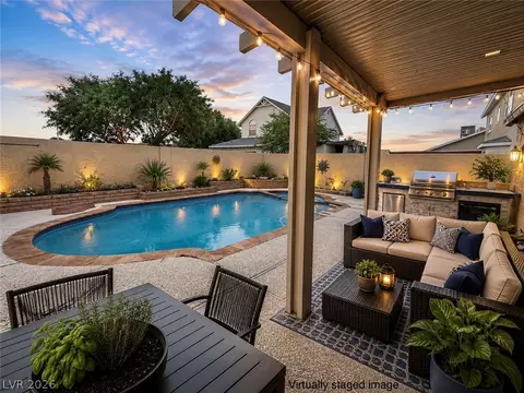 6316 Copperfield Ave, Las Vegas, NV 89108