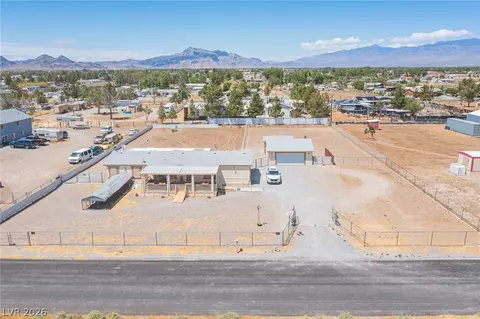 3200 Maple Rd, Pahrump, NV 89048
