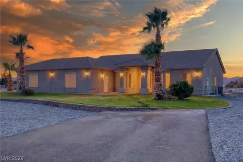 880 Benson Cir, Pahrump, NV 89060
