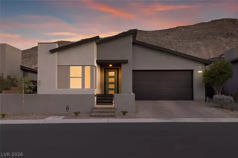 9689 Starlight Ridge Ave, Las Vegas, NV 89148