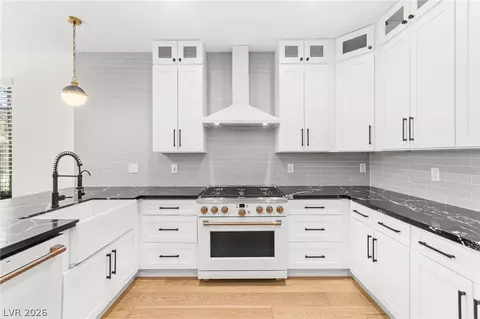 1920 Summer Palm Pl #103, Las Vegas, NV 89134