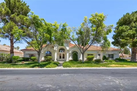 8046 Silver King Dr, Las Vegas, NV 89129