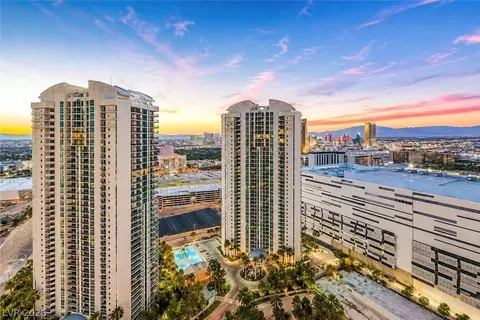 2877 Paradise Rd #104, Las Vegas, NV 89109