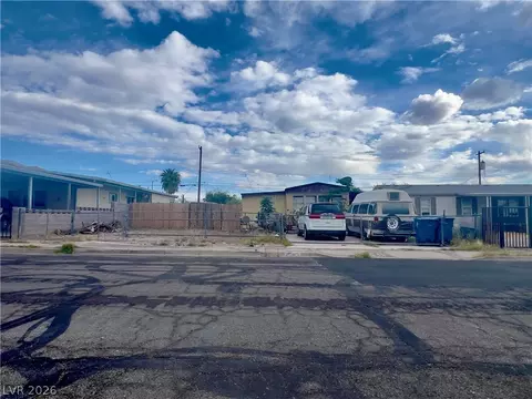 6205 Mount Mckinley Ave, Las Vegas, NV 89156