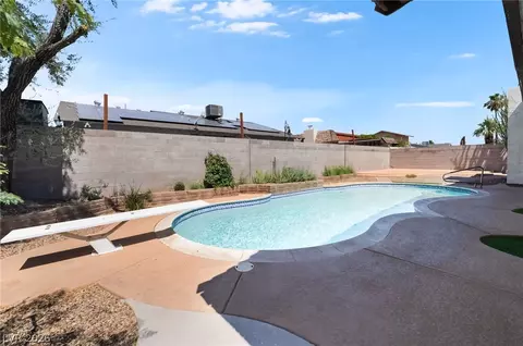 3649 Maria St, Las Vegas, NV 89121
