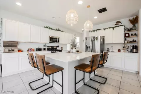 617 Our Heritage St, Henderson, NV 89011