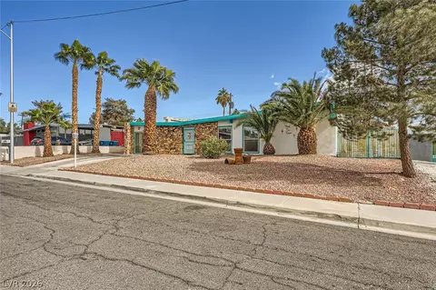 3212 Sundown Dr, Las Vegas, NV 89169