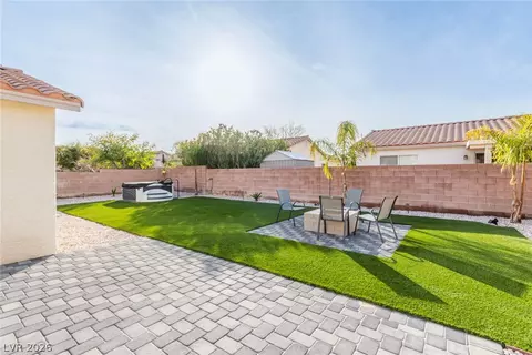4929 Ferrell St, North Las Vegas, NV 89031