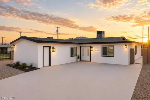 3182 Palmdale St, Las Vegas, NV 89121