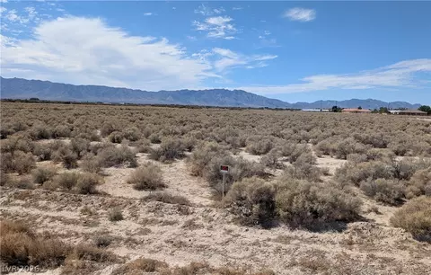 3950 S Kid Ave, Pahrump, NV 89048