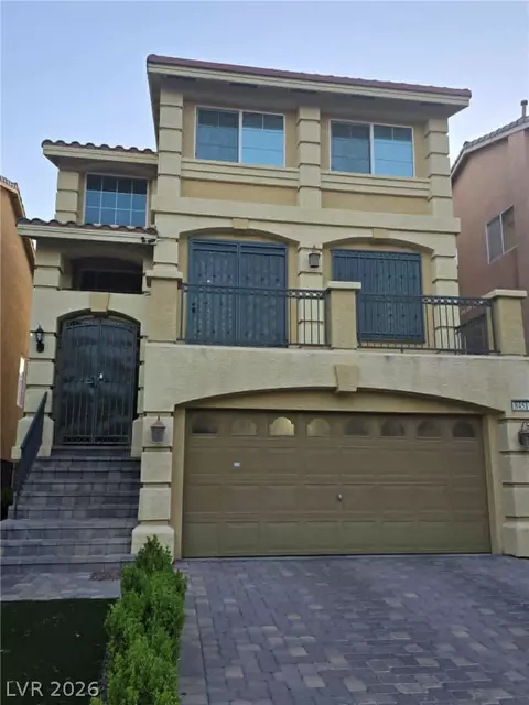 8451 Blackstone Ridge Ct, Las Vegas, NV 89139