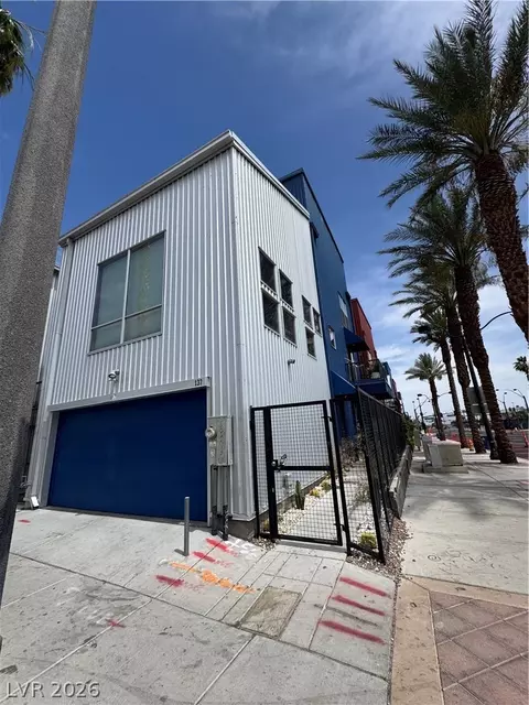 137 S 11th St, Las Vegas, NV 89101