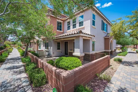 9916 Sable Point St, Las Vegas, NV 89178