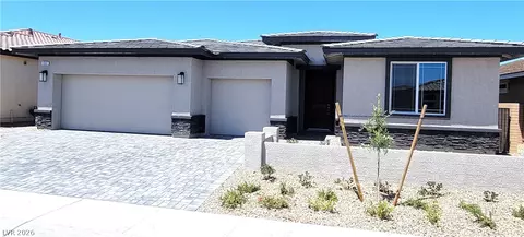 1007 Fox Falcon St, Henderson, NV 89011