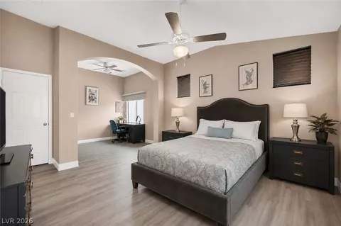 6330 Berry Patch Way, Las Vegas, NV 89142