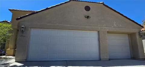 7733 Bentonite Dr, Las Vegas, NV 89128