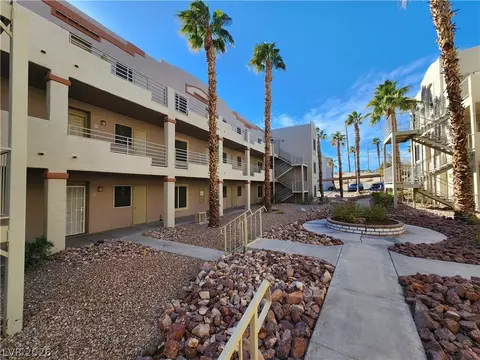 2060 Mesquite Ln #104, Laughlin, NV 89029