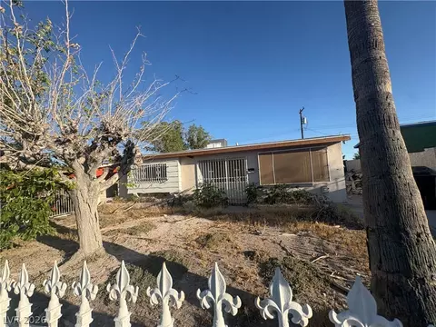 833 Duquesne Ave, North Las Vegas, NV 89030