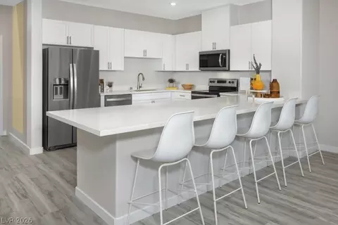 5731 Whimsical St, Las Vegas, NV 89148