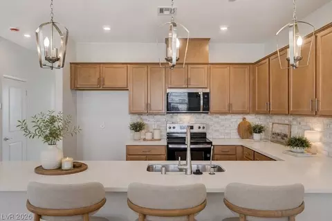 5718 Whimsical St, Las Vegas, NV 89148